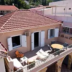 Casa Di Vito, 10m From Sami's Main Square 아파트 *