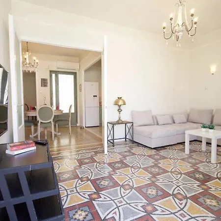 شقة Casa Di Vito, 10m From Sami's Main Square